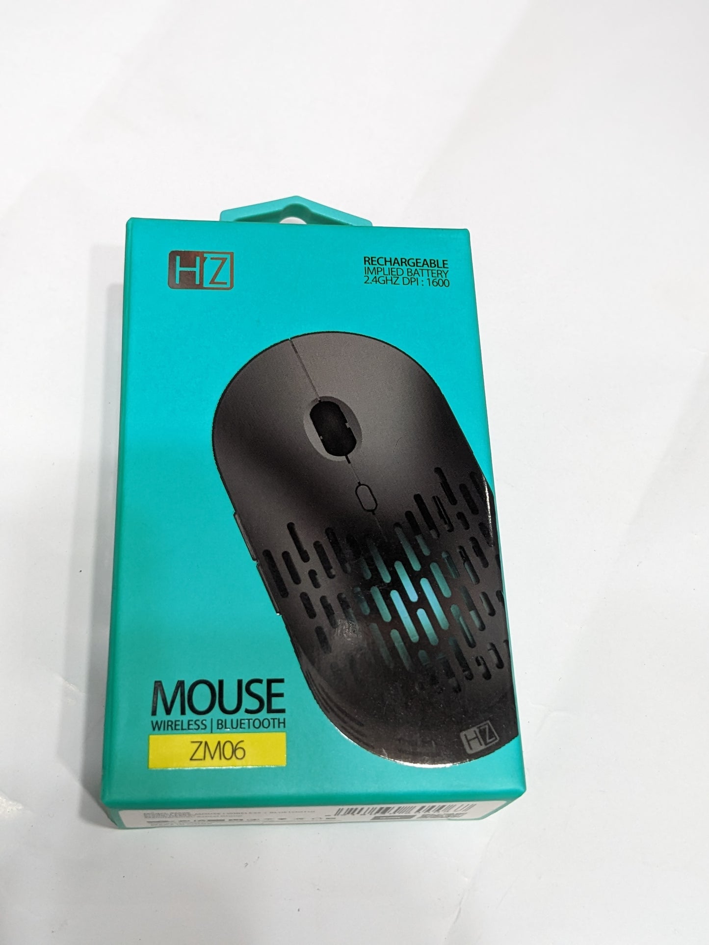 Mouse: Bluetooth & wireless; rechargable , longtime battery lasting