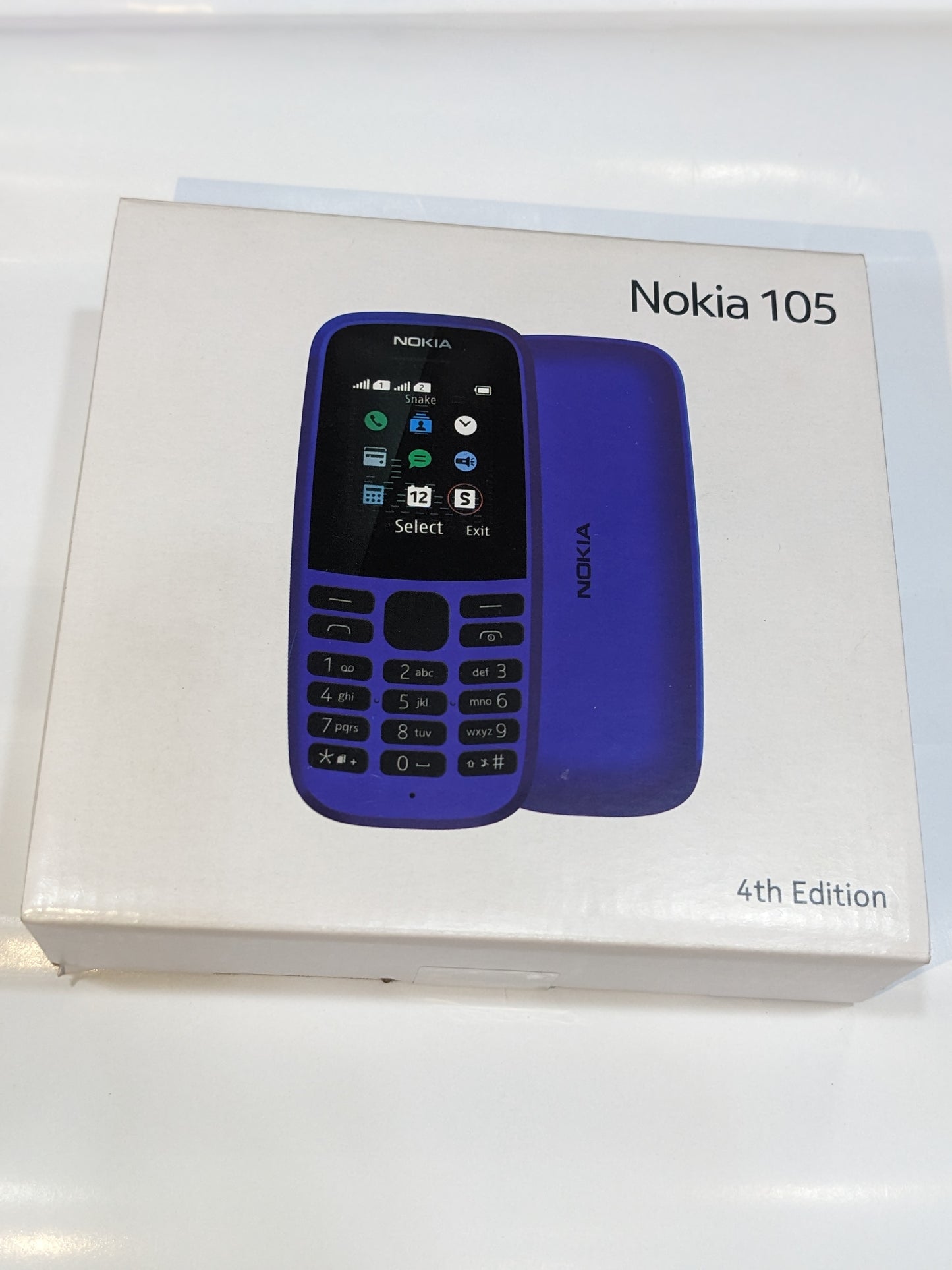 NOKIA 105, Dual Sim Cards, Store up to 2000 contacts, FM radio, Talk 14.4hrs battery, Standby time 18days battery, Free Games, LED Torch.