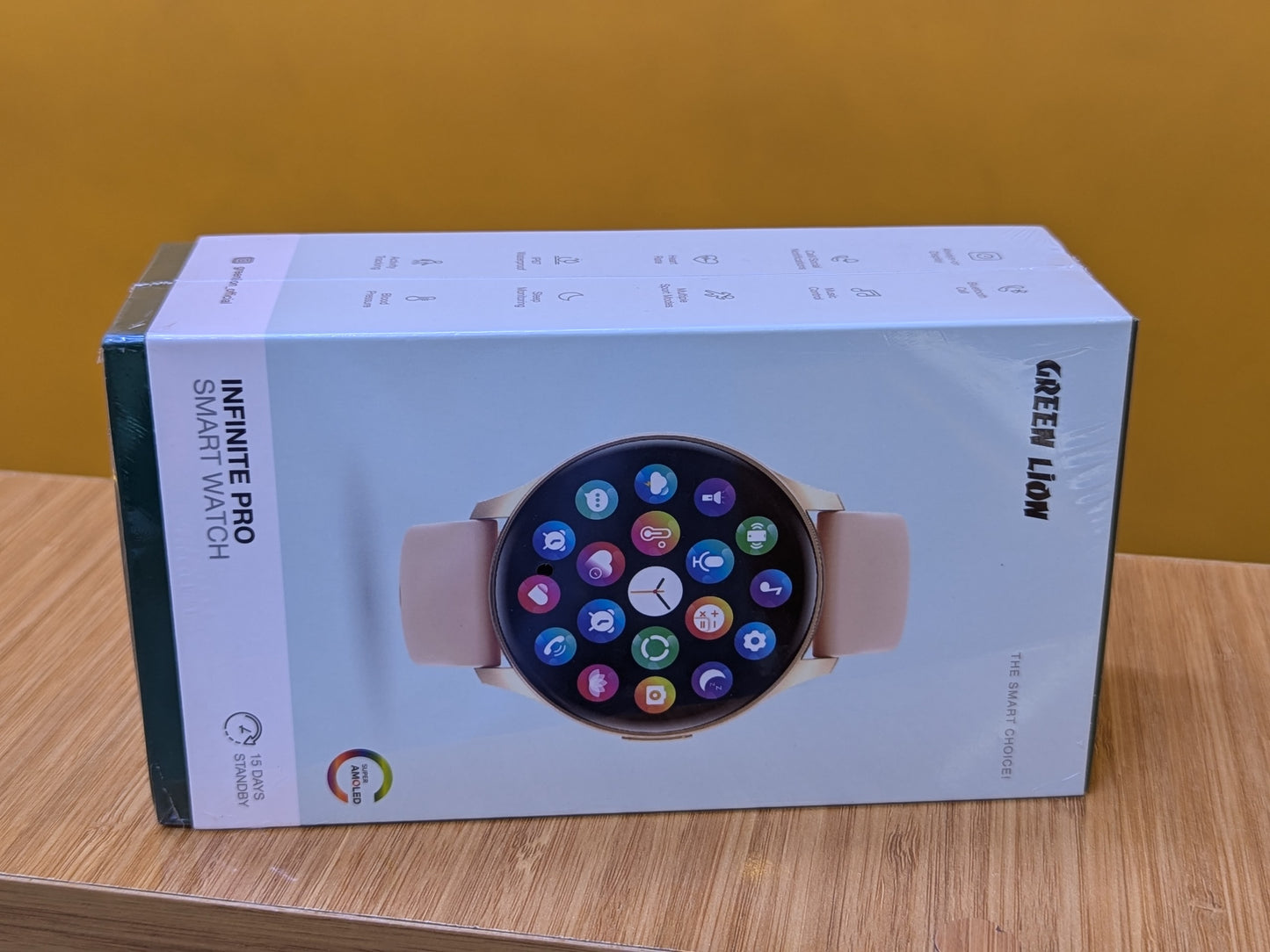 GREEN LiON Super AMOLED Smart Watch (Infinite Pro)