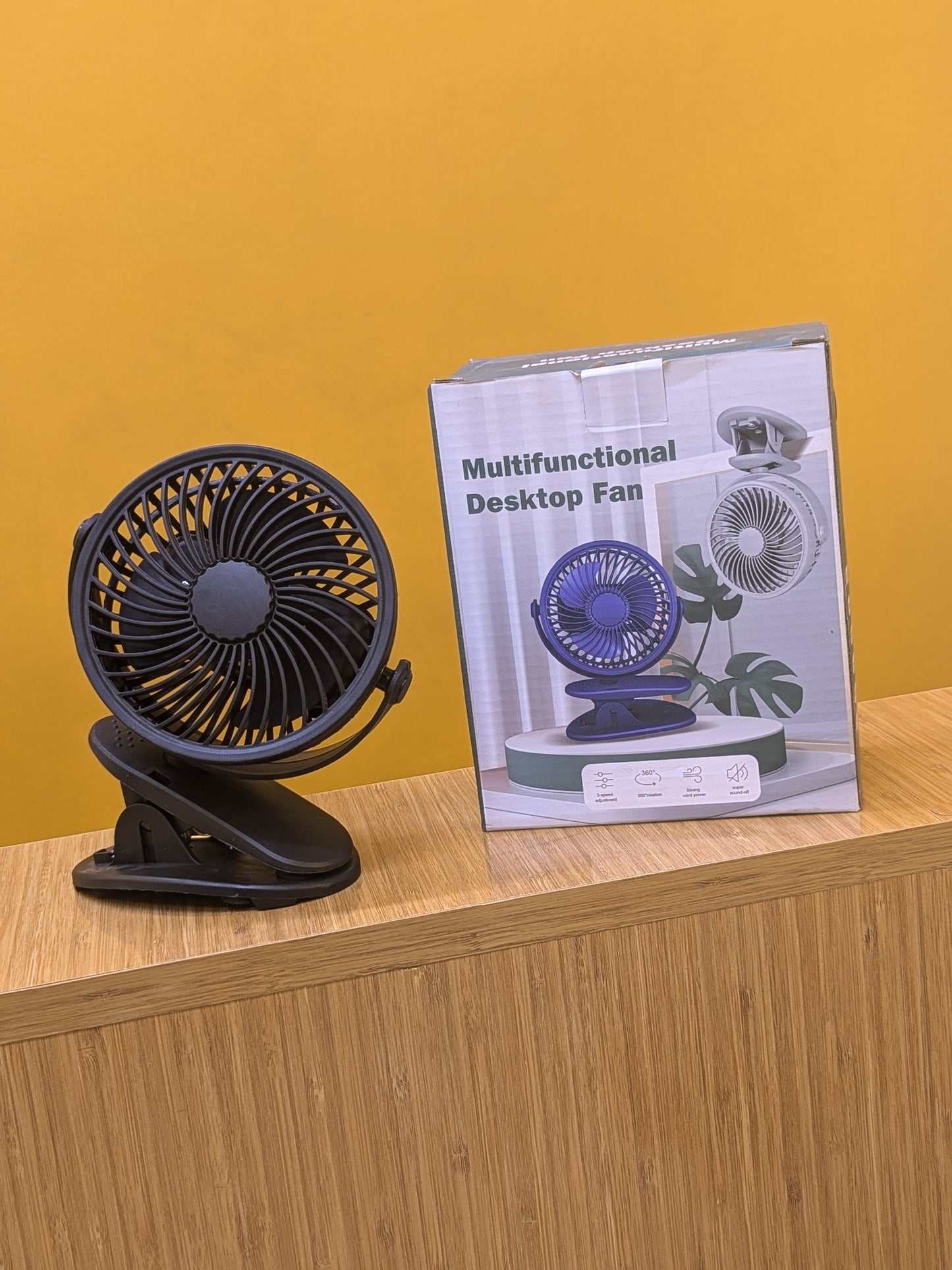 Multifunctional Desktop Fan Rechargeable .