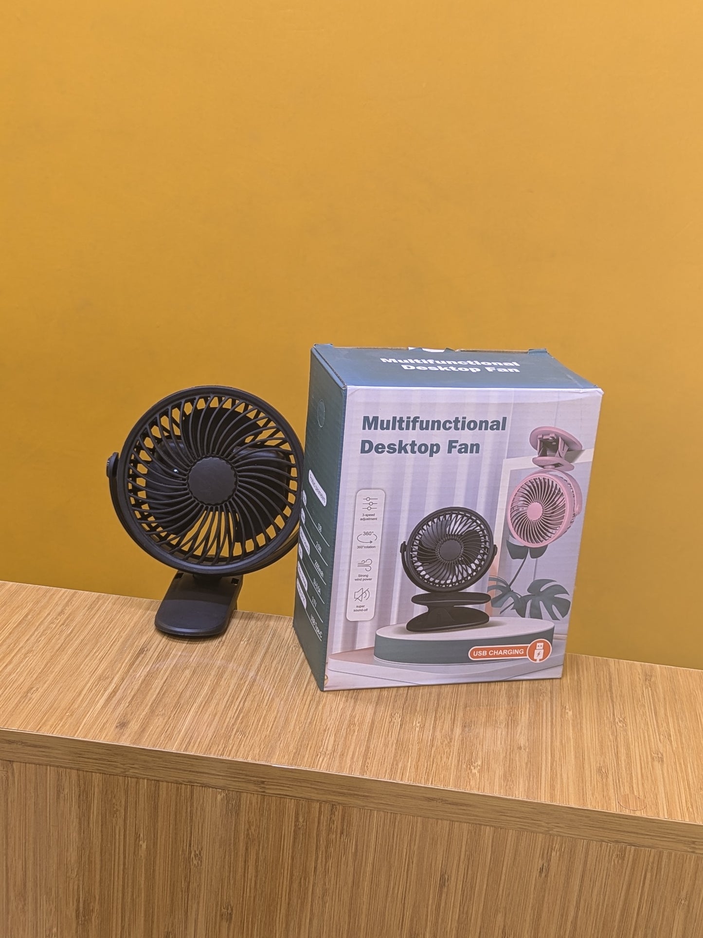 Multifunctional Desktop Fan Rechargeable .