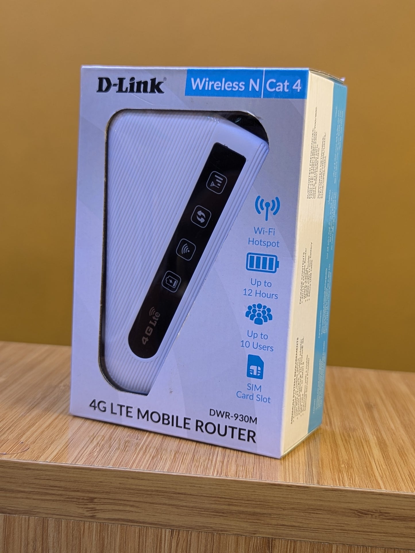 D-Link 4G LTE Mobile  Router DWR - 930M