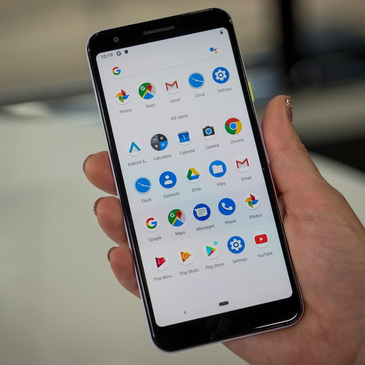 Google Pixel 3a, 4GB RAM, 64GB ROM, OLED Display, 3000mAh Battery, 12.2MP Main Camera, 8MP Selfie Camera.