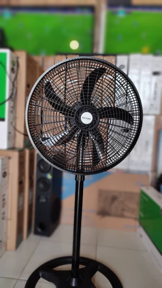 Standing Fan 18 inches